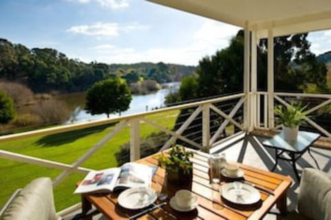 Lakeside Suites 1 - Accommodation VIC 4