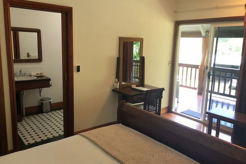 Daintree Manor Bed & Breakfast - Accommodation VIC 6