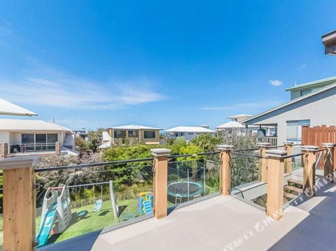Smiths Beach Paradise - Accommodation VIC 5