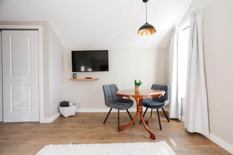 Figtree House - Accommodation VIC 5