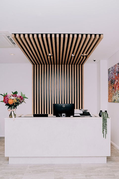 Tom's Court Hotel - Accommodation VIC 5