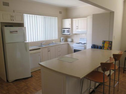 Cabenay 3 VIEWS ACROSS THE PARK - Accommodation VIC 4