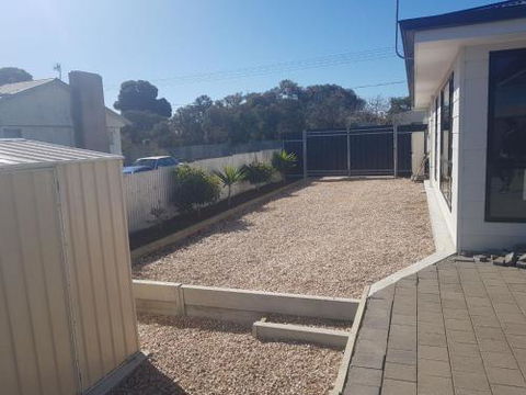 The Baltimore Family Home Getaway - Accommodation VIC 6