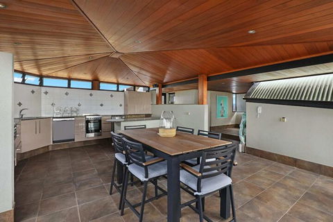 PRTFINO Ultimate Penthouse - Accommodation VIC 4