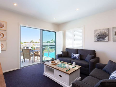 Oaks Pacific Blue 278 265 Sandy Point Road - Accommodation VIC 4