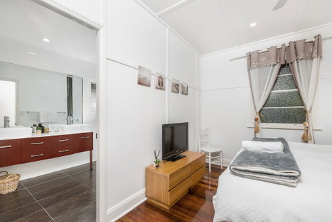 A PERFECT STAY - Aaloka Bay - Accommodation VIC 6
