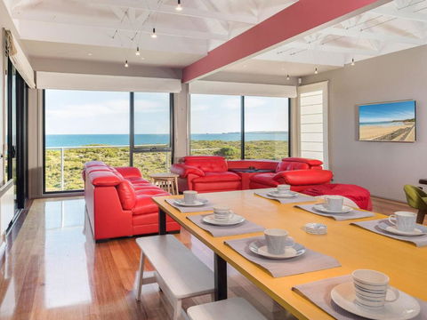 Amazing Views - Accommodation VIC 3