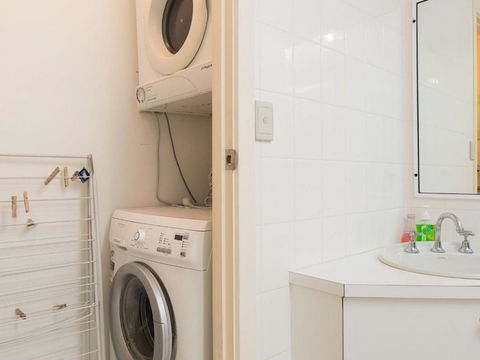 Dunsmore Lodge - Accommodation VIC 6