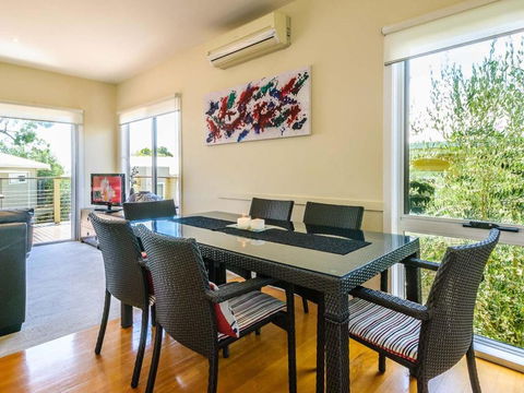 Fantasea - Accommodation VIC 2