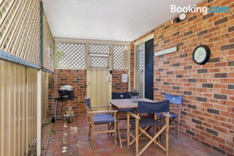 SEASCAPE An Enticing Lakeside Escape - Accommodation VIC 1