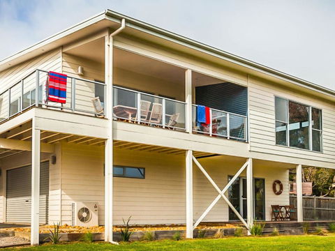 The Shack - Accommodation VIC 4
