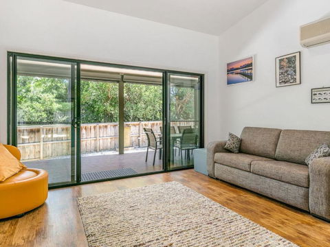 Seacove - Accommodation VIC 6