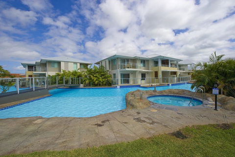 Pacific Blue 505-265 Sandy Point Road - Accommodation VIC 4