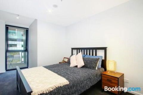 Cozy Homely Apartment CBR Central - Accommodation VIC 3