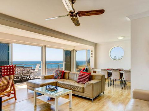PENZANCE Gerroa Beachfront To Shelley Beach & 4pm Check Out Sundays - Accommodation VIC 1