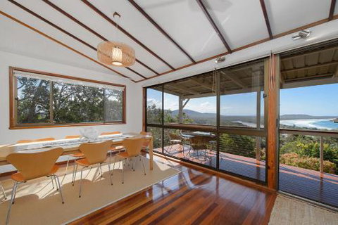 Valparaiso 23 Dulconghi Street - Accommodation VIC 4