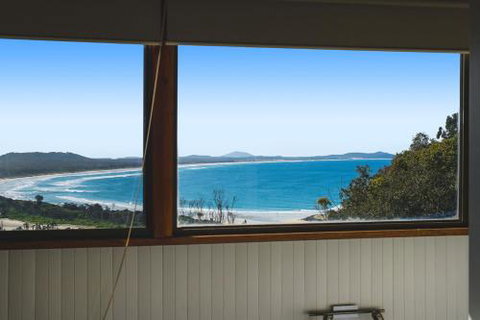 Valparaiso 23 Dulconghi Street - Accommodation VIC 2