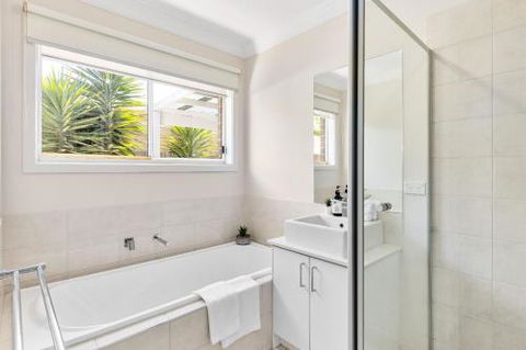 Rosebud Seaside Accommodation - Accommodation VIC 5