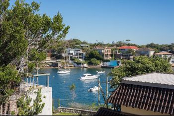 Stylish 2 Bdr Overlooking Parsley Bay H379 - Accommodation VIC 2