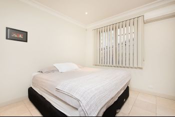 Stylish 2 Bdr Overlooking Parsley Bay H379 - Accommodation VIC 4