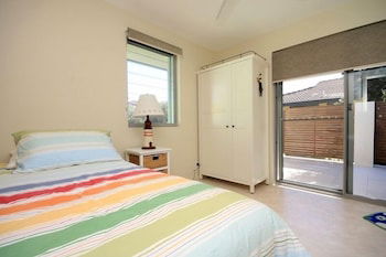 Lorikeet 1 - Accommodation VIC 3