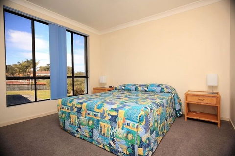 Hi Surf Unit 1 - Accommodation VIC 3