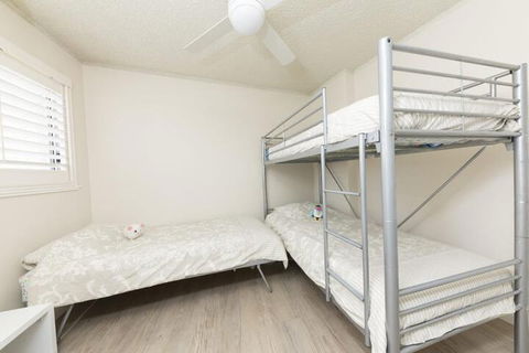 El Sandi Unit 11 - Accommodation VIC 3