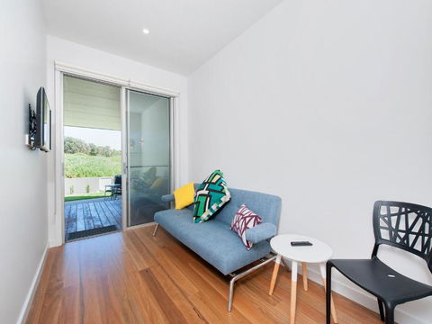 Ocean Views 41A Ocean Avenue - Accommodation VIC 4