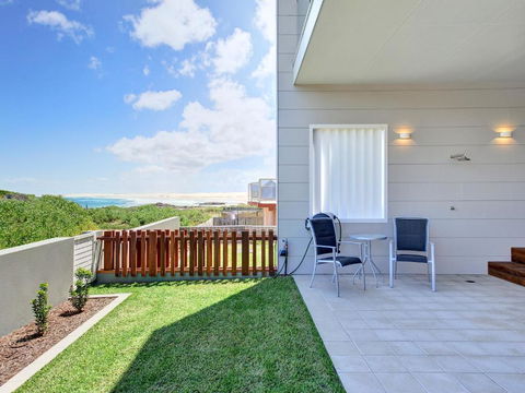 Ocean Views 41A Ocean Avenue - Accommodation VIC 1