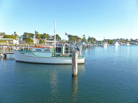 HAIS18G Riverside Delight - Accommodation VIC 6