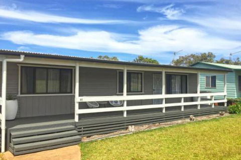 The Relax Shack At Culburra Beach Sleeps 7 - Accommodation VIC 0