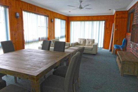 Kellys Getaway At Culburra Beach - Accommodation VIC 3