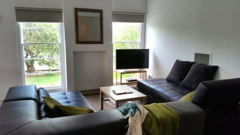 Chenery Retreat - Accommodation VIC 1