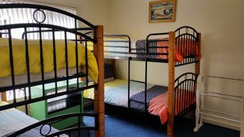 Redrocks Retreat - Accommodation VIC 4