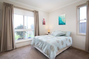 The Executive B & B - Accommodation VIC 2
