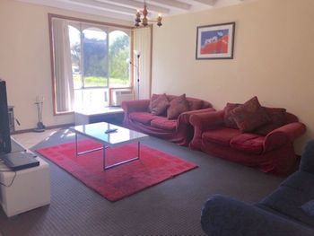 Caves Cottage - Accommodation VIC 4