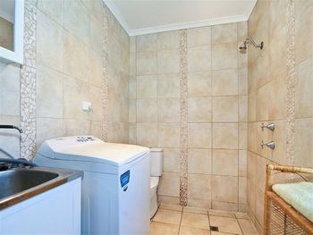 Hidden Oasis - Accommodation VIC 5