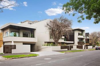 Smart Modern In St. Kilda - Accommodation VIC 6