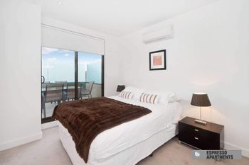 Smart Modern In St. Kilda - Accommodation VIC 3