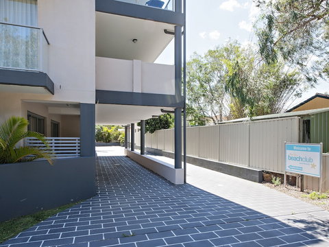 Shoal Bay Beachclub Apartments - Accommodation VIC 3