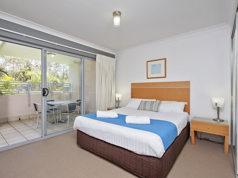 Shoal Bay Beachclub Apartments - Accommodation VIC 6