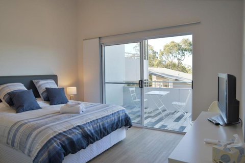 The Villa Dunsborough - Accommodation VIC 3