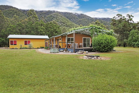 Feathertop Views And Dorm - Accommodation VIC 2