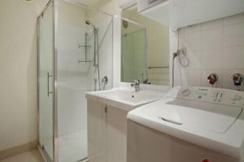 Lawlers 20 - Accommodation VIC 4