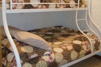 Lawlers 20 - Accommodation VIC 3