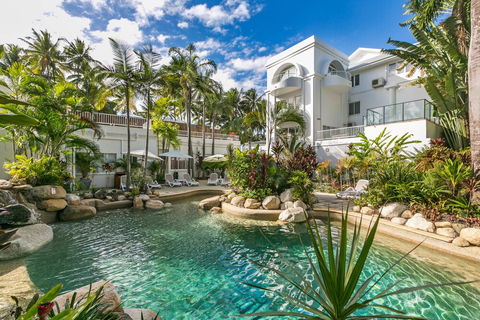 Poolside Apt In Alamanda Beachfront Resort 67 - Accommodation VIC 1