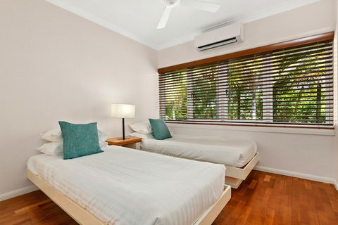 Poolside Apt In Alamanda Beachfront Resort 67 - Accommodation VIC 4