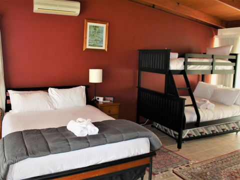 Between Waters B & B Lake Macquarie - Accommodation VIC 1