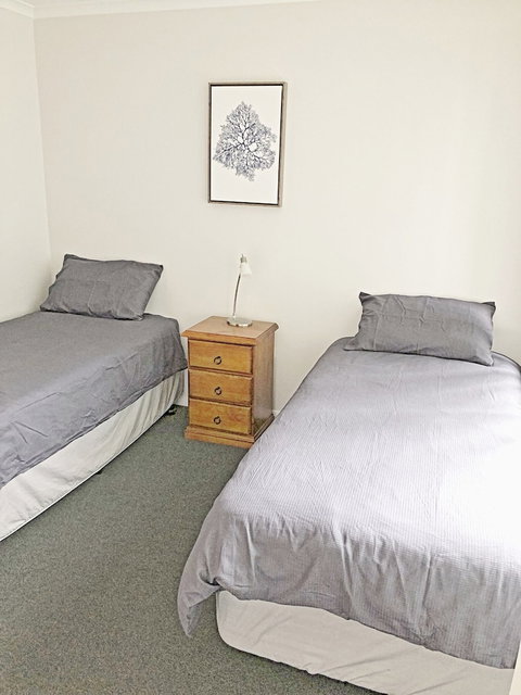 Albatross - Accommodation VIC 3