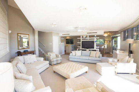 Noosa Apartments 1 Hastings Park - Accommodation VIC 3